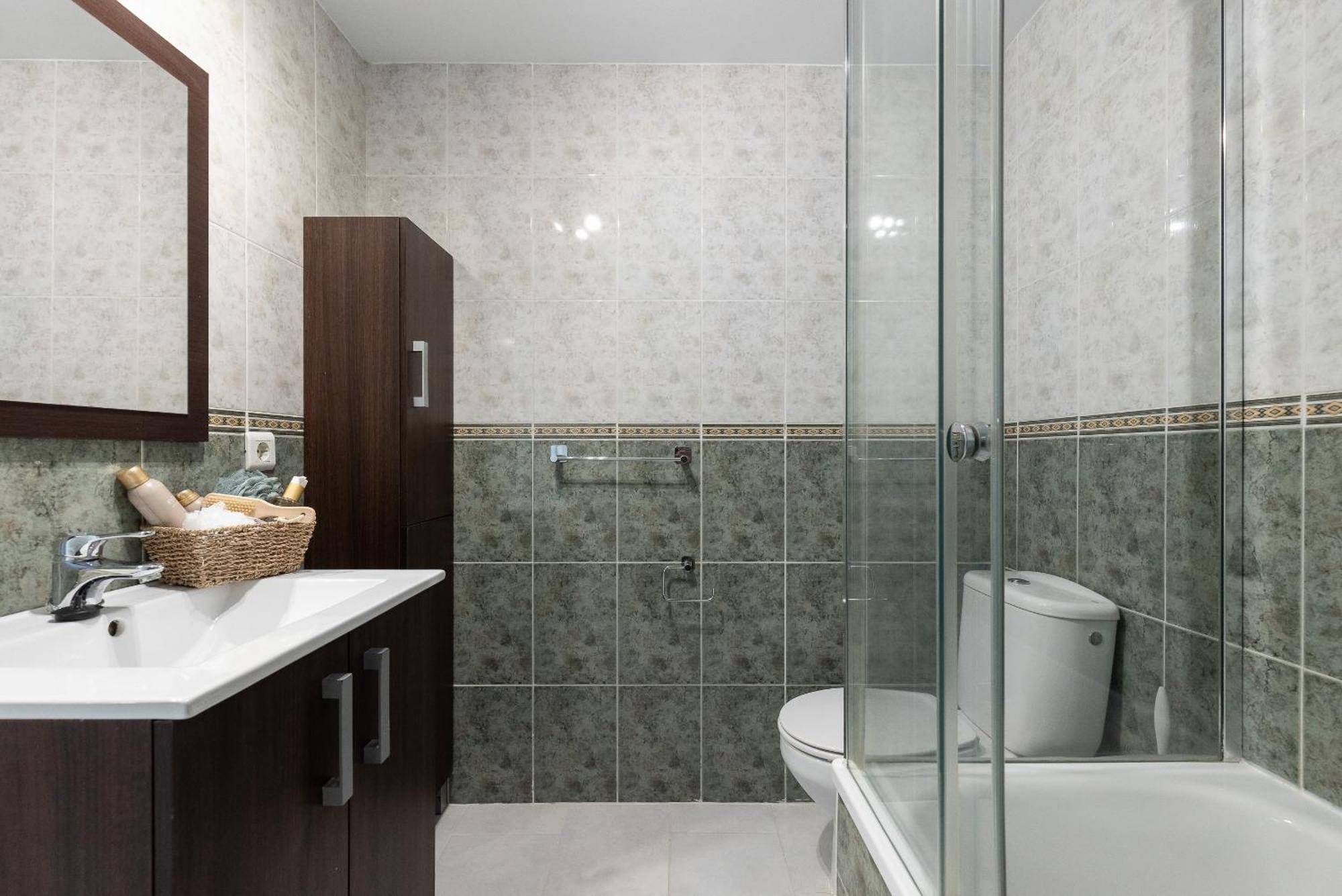 Uhc Rodas Apartments Салоу Стая снимка