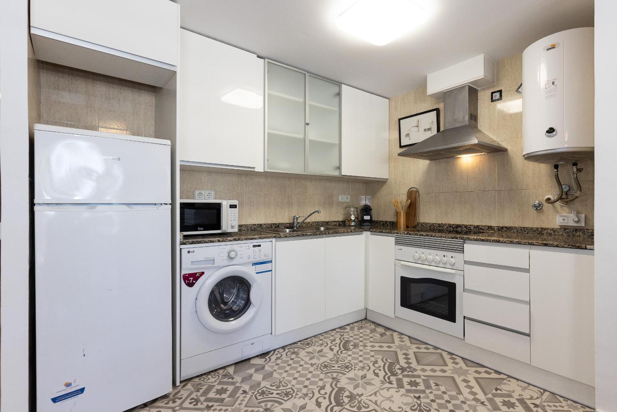Uhc Rodas Apartments Салоу Стая снимка